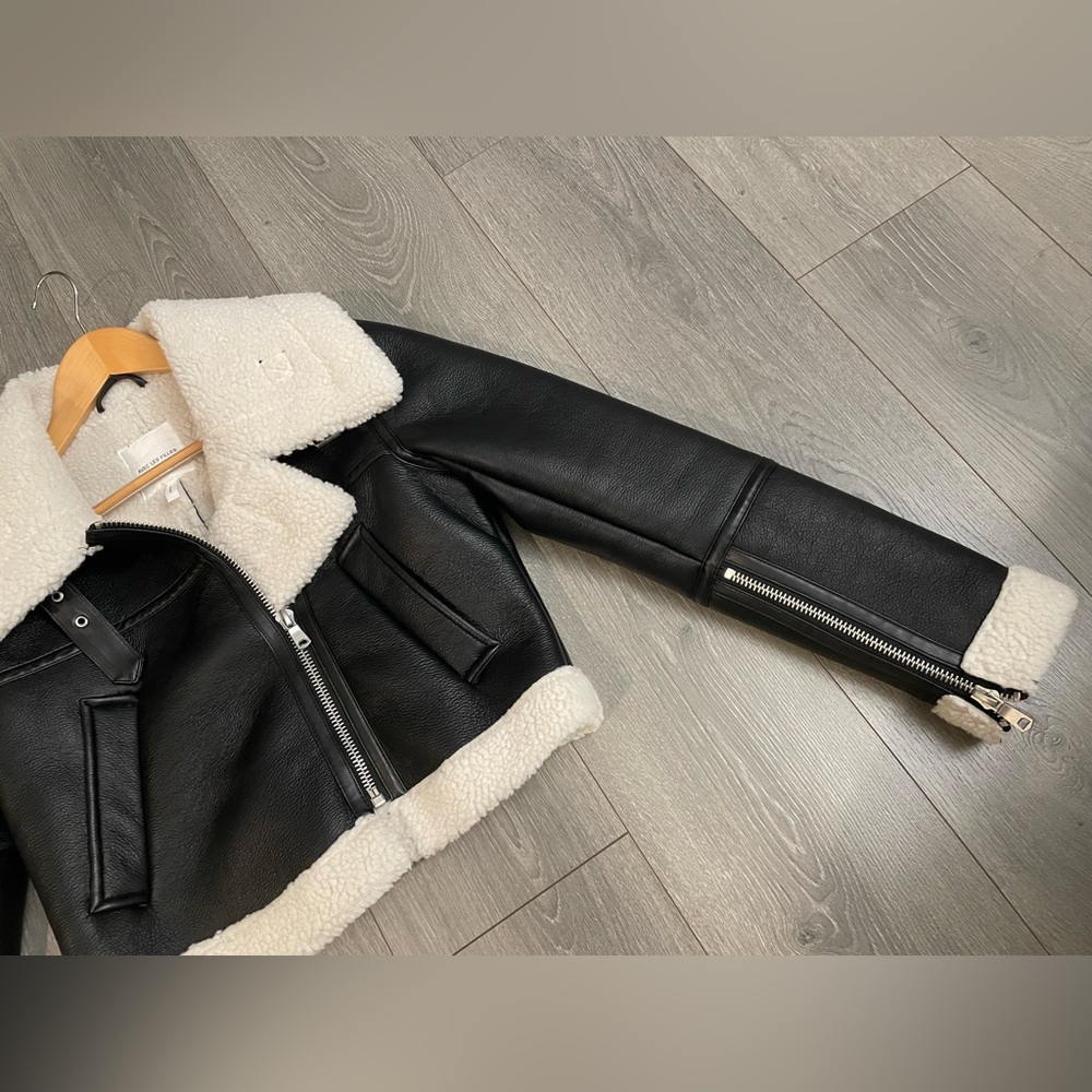 AVEC LES FILLES Cropped Faux Shearling Leather Jacket Size XS - Picture 4 of 9
